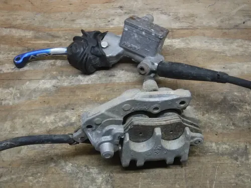 M22 2005 YZ250 Front Brake Assembly YZ 125 250 2006 2007 ASV BRAKE LEVER BLUE