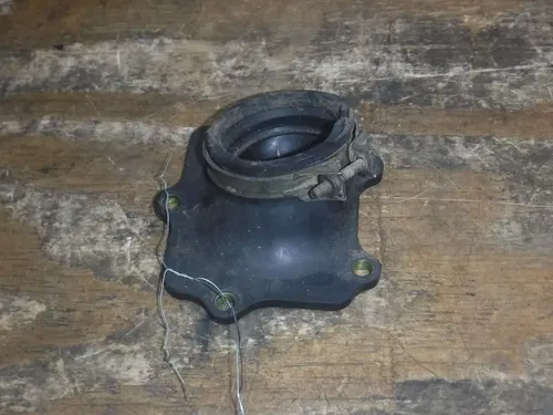 2004 Yz250 (M1) Yamaha Intake Manifold Carb Carburetor Boot Rubber