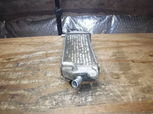 2002 Rm125 (B) *For Parts Or Repair* Right Side Radiator Rad Coolant Water Comb