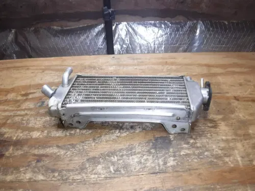 2002 Rm125 (B) *For Parts Or Repair* Right Side Radiator Rad Coolant Water Comb
