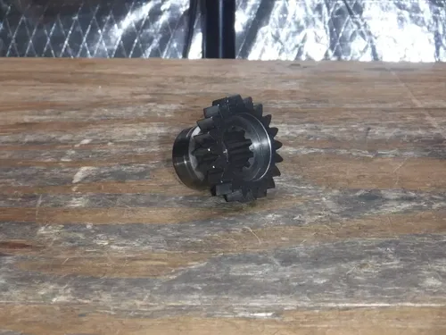 2012 Kx250f Crankshaft Drive Gear Primary Crank Shaft