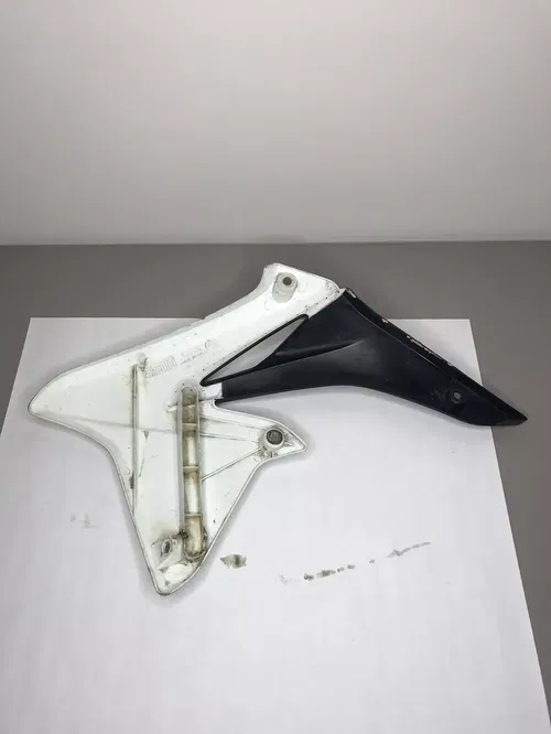 2014 Rmz 250 Right Side Tank Shroud Plastic White