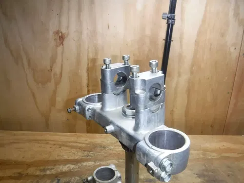 1998 Rm250 Triple Clamps Trees Yokes Steering Stem Front Forks