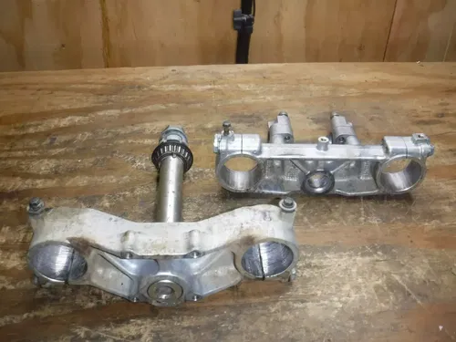 1998 Rm250 Triple Clamps Trees Yokes Steering Stem Front Forks