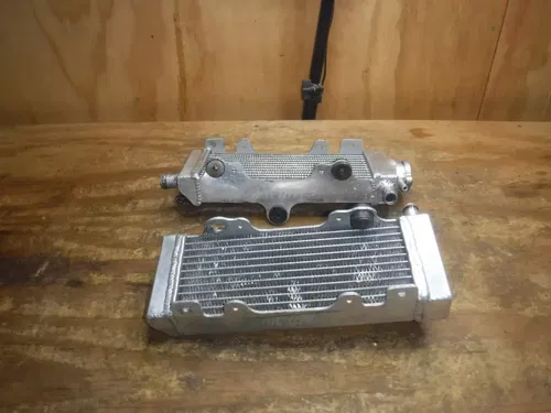 1998 Yz125 Outlaw Right Left Side Rad Radiator Fins Honeycomb Coolant Water