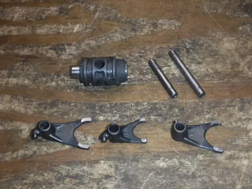 1987 Kx80 Transmission Drum Forks Rods Gear Selector Shift Linkage