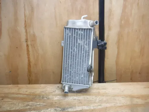 2012 CRF450r Honda Left Side Rad Radiator Fins Honeycomb Coolant Water Pressure