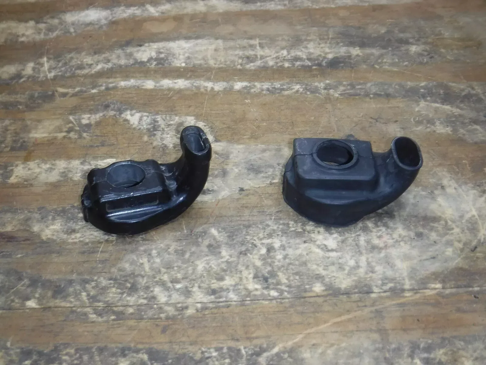 2010 RMZ250 Throttle Tube Housing Handle Bar Twist Throttle Cable