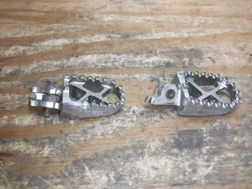 2012 CRF450r Honda Tusk Foot Pegs Peg Foot Rests Frame Fittings