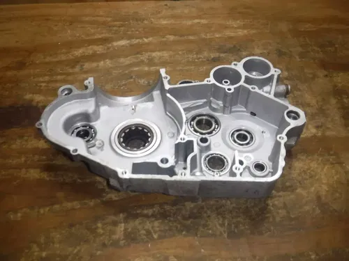 2004 KTM 250 EXC Right Side Crank Case Crankcase Bottom End Kicker Side