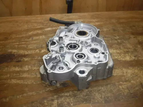 2004 KTM 250 EXC Right Side Crank Case Crankcase Bottom End Kicker Side