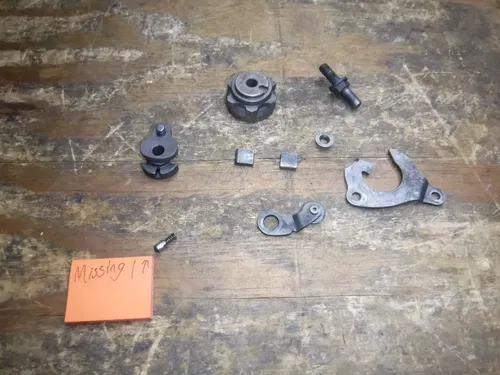 1993 Yz250 Yz 250 Gear Shift Pawls Detents Plate Arm Linkage Shifter Incomplete