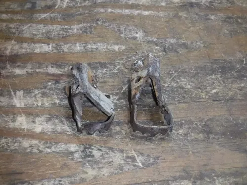 2004 TTR125 Foot Rests Pegs Frame Fittings Boot Pedal