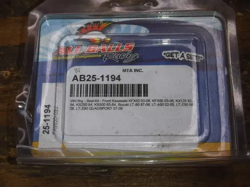 83-84 Kx500  82-84 Kx125 Front Wheel Bearing And Seal Kit Part # AB25-1194