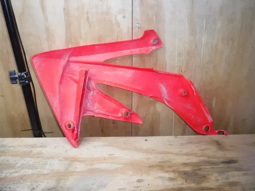 2007 CRF450r Honda Right Front Fairing Fender Shroud Plastic Red