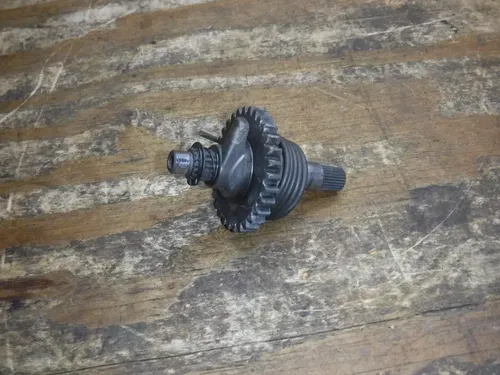 1988 Kx125 Kawasaki Kick Start Shaft Kicker Drive Gear Assembly