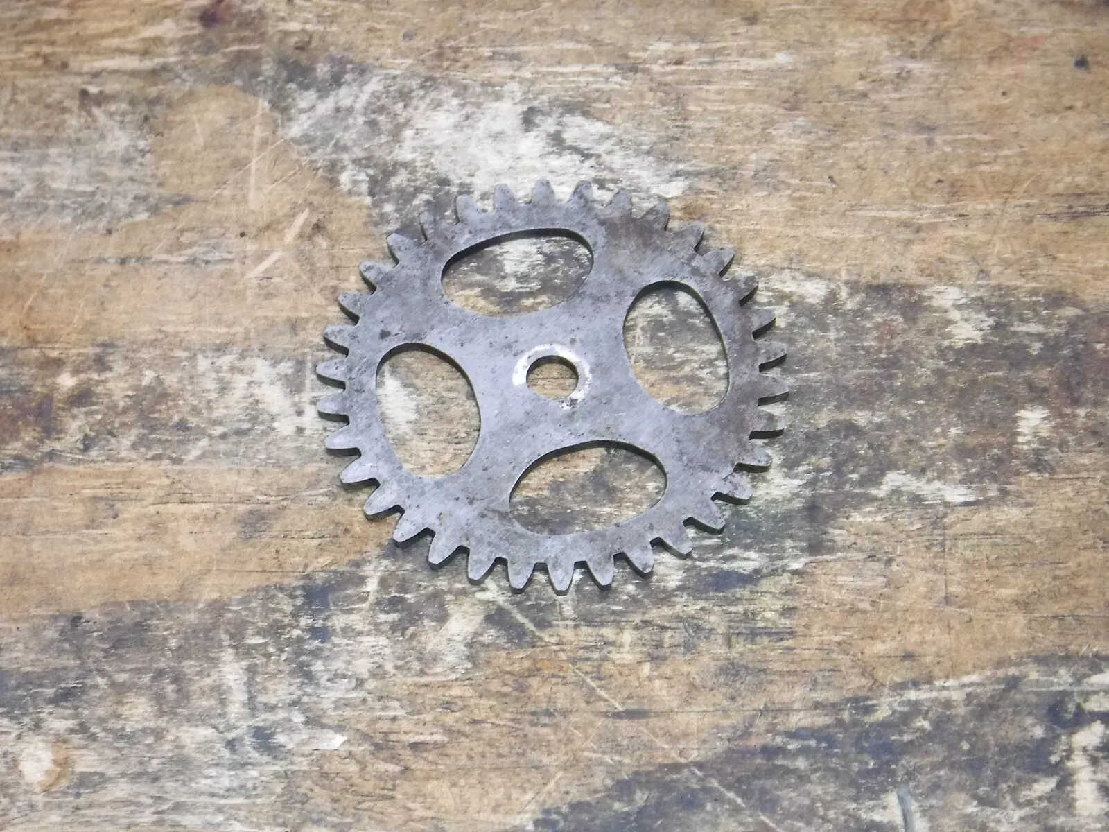 TTR125 Oil Pump Idler IDLER Gear 2001