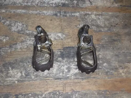 1990 Kx125 (A) Kawasaki Foot Rests Pegs Frame Fittings Boot Pedal