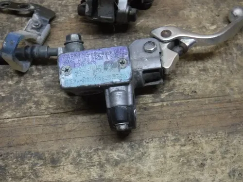 2006 YZ85 Front Brake Assembly Master Cylinder 2002 2003 2004 2005 2007 - 2018