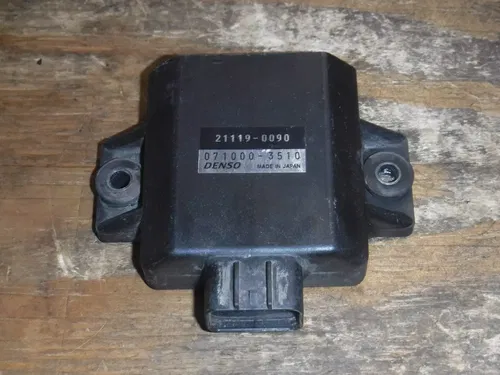 2008 Kx450f (A) CDI Cover Rubber Mount Fitting CDI Holder 2006 2007 2008