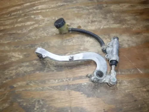 1990 Rm125 Rear Brake Master Cylinder Rear Brake Lever 1989 1990 1991