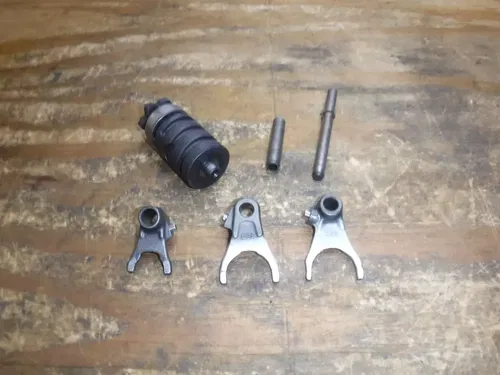 1999 Yz80 (B) Transmission Shift Forks Drum Rods 1994 1995 1996 1997 1998 - 2001