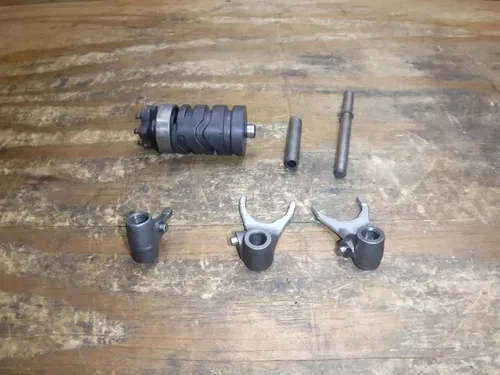 1999 Yz80 (B) Transmission Shift Forks Drum Rods 1994 1995 1996 1997 1998 - 2001
