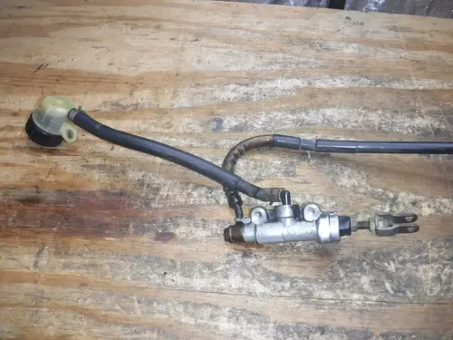 2002 Rm125 (A) Suzuki Rear Brake Assembly MasterCylinder Brake Line Pads Lever
