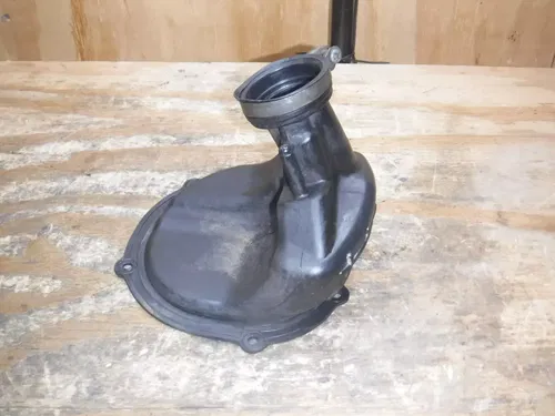 2001 Yz426f (B) Yamaha Intake Airbox Rubber Boot Housing Carb