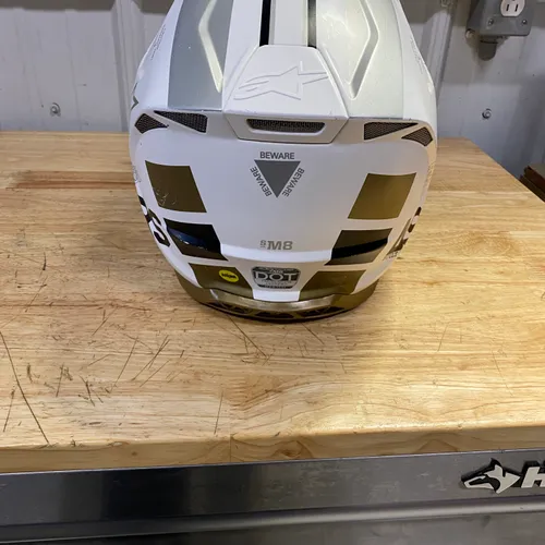 Alpinestar M8 Helmet 