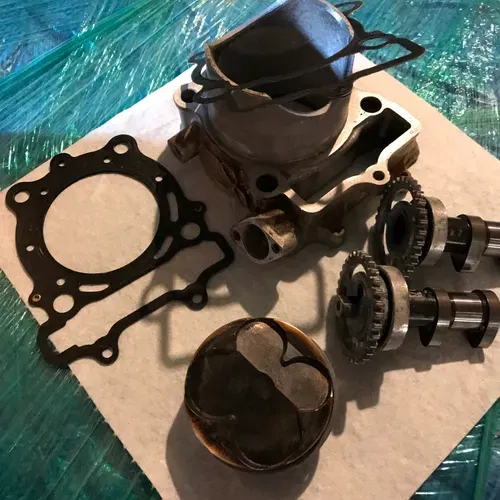 Cylinder Cams & Piston