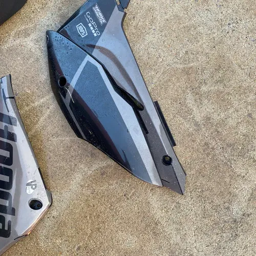 Cr 125/cr 250 Polisport restyle kit 