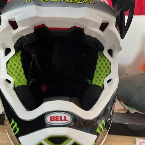 Bell Moto 10 Pro Circuit Replica Helmet - Size Medium 