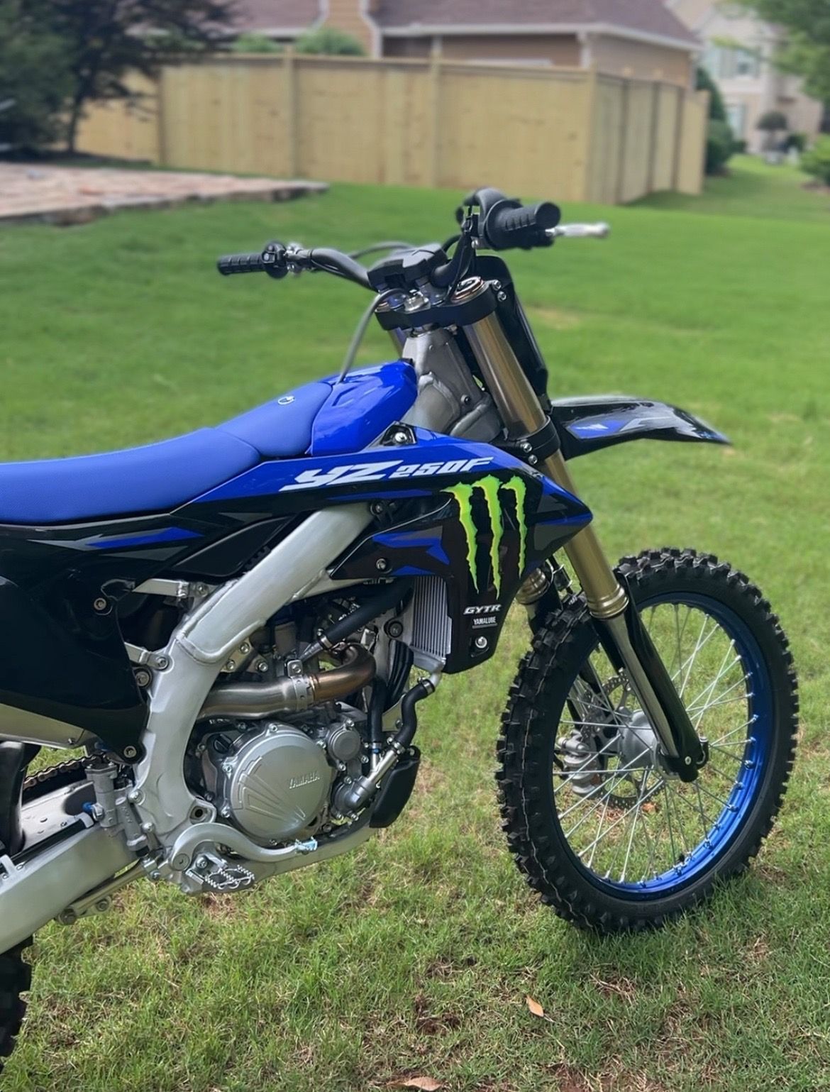 YZ-250f