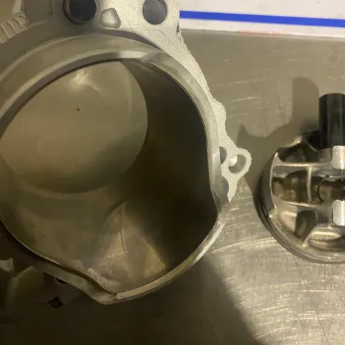 Yamaha Yz 250 F Cylinder 