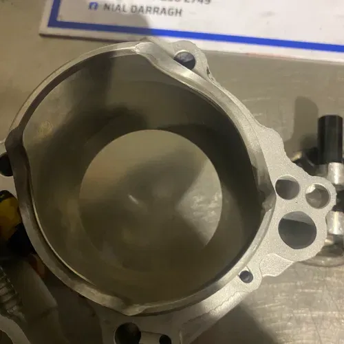 Yamaha Yz 250 F Cylinder 