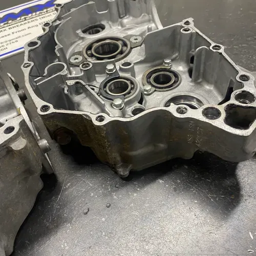 Yamaha Yz 250 F Crank Cases Pair 14-18