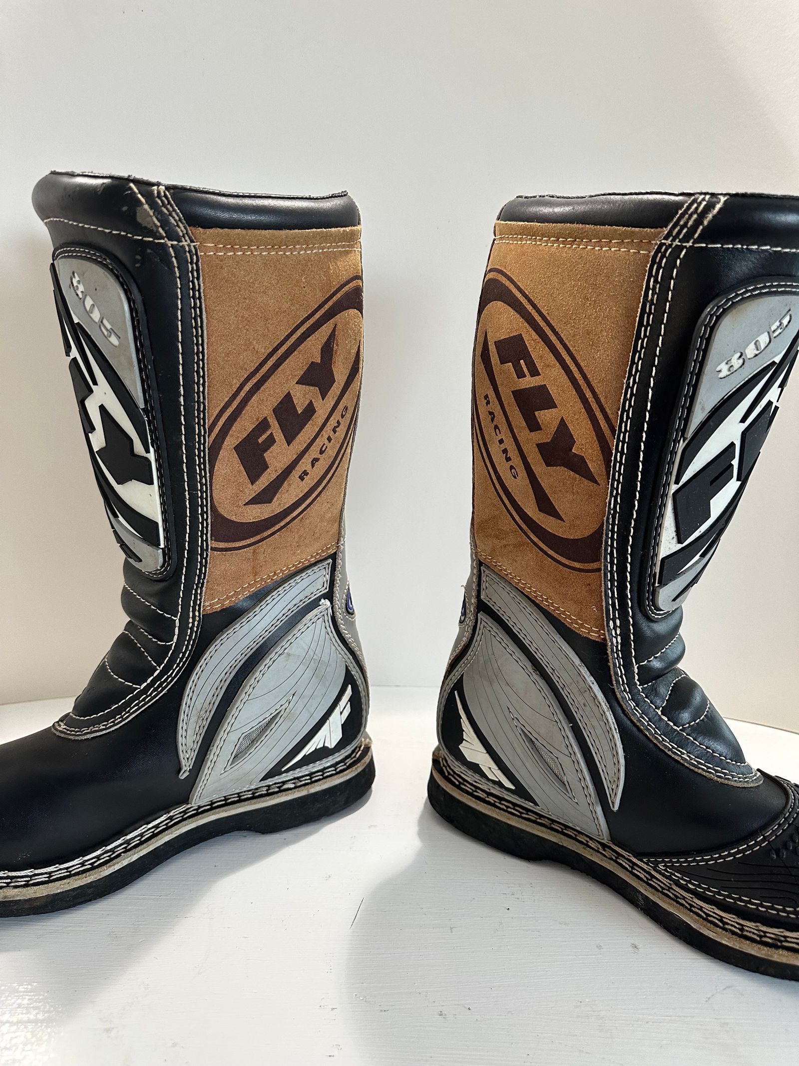 Fly 805 boots new arrivals