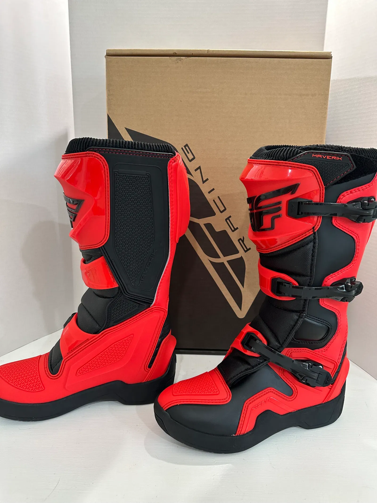 Maverick clearance fly boots