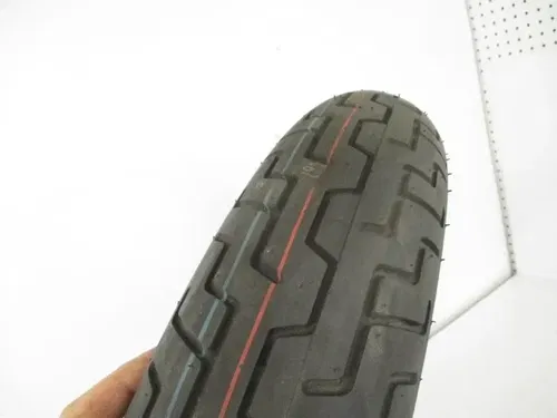 Dunlop D404F 110/90-18 Front Tire