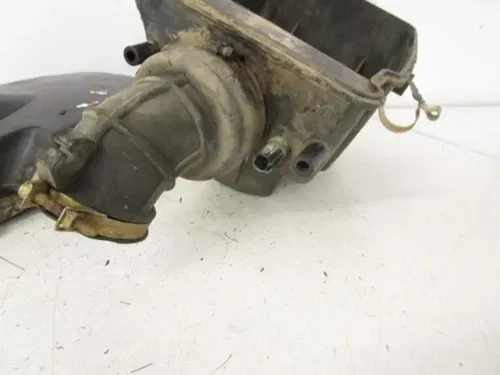 16 Yamaha YFM 700 Kodiak Airbox Housing B16-E4411-01-00 2016-2018