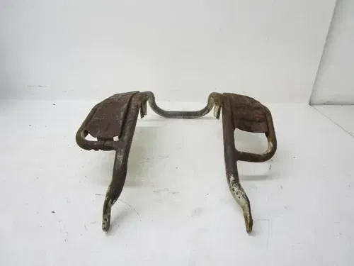 94 Yamaha Blaster YFS 200 Swingarm Skid Plate 2XJ-2219X-00-00 1988-2006