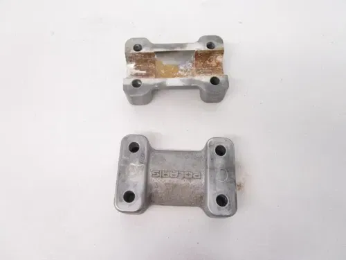 00 Polaris Scrambler 400 2x4 Handlebar Clamps 5630616-067 2000-2002