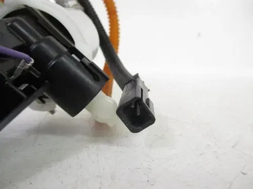 09 Harley Davidson FXDF Fat Bob Fuel Pump 75218-04D 2006-2017