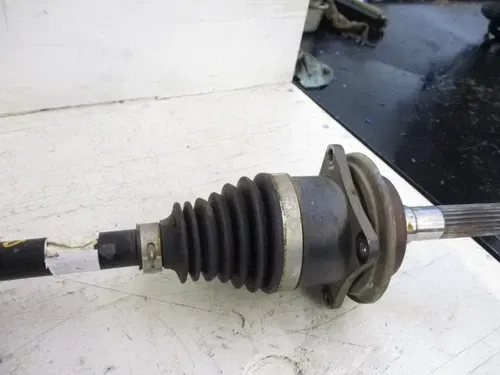 11 Can Am Outlander 650 XT Right Front CV Axle 705401579 2011