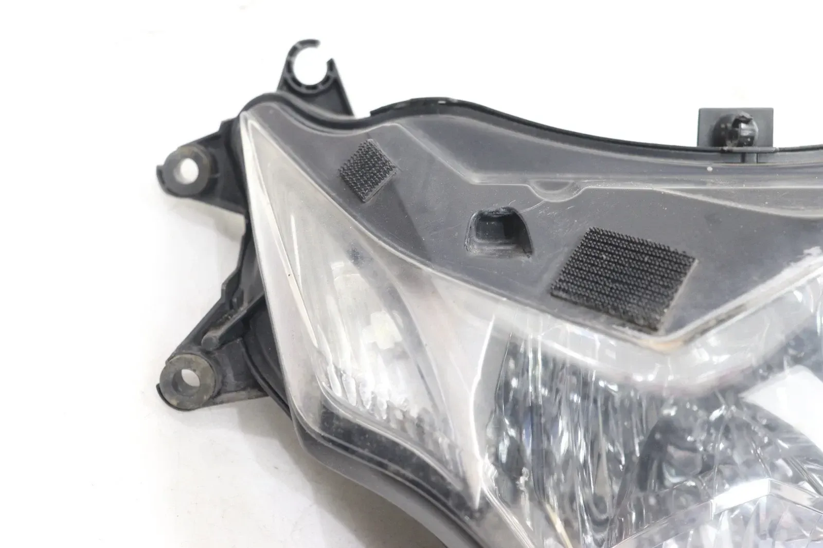 11-16 SUZUKI GSXR 1000 OEM FRONT HEADLIGHT HEAD LIGHT