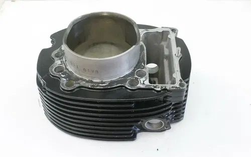 00-04 YAMAHA V STAR 1100 ENGINE MOTOR PISTON CYLINDERS BLOCK JUG Y-2
