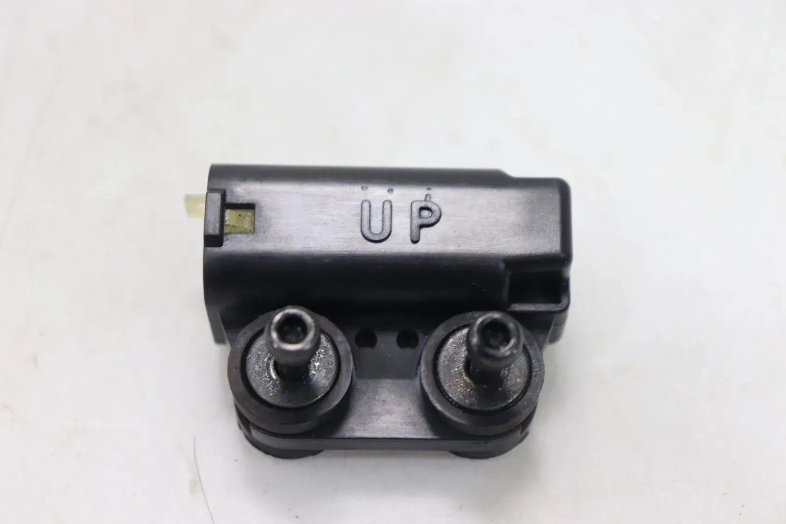03-20 YAMAHA YZF R6 OEM TIP OVER BANK ANGLE CRASH SENSOR SWITCH
