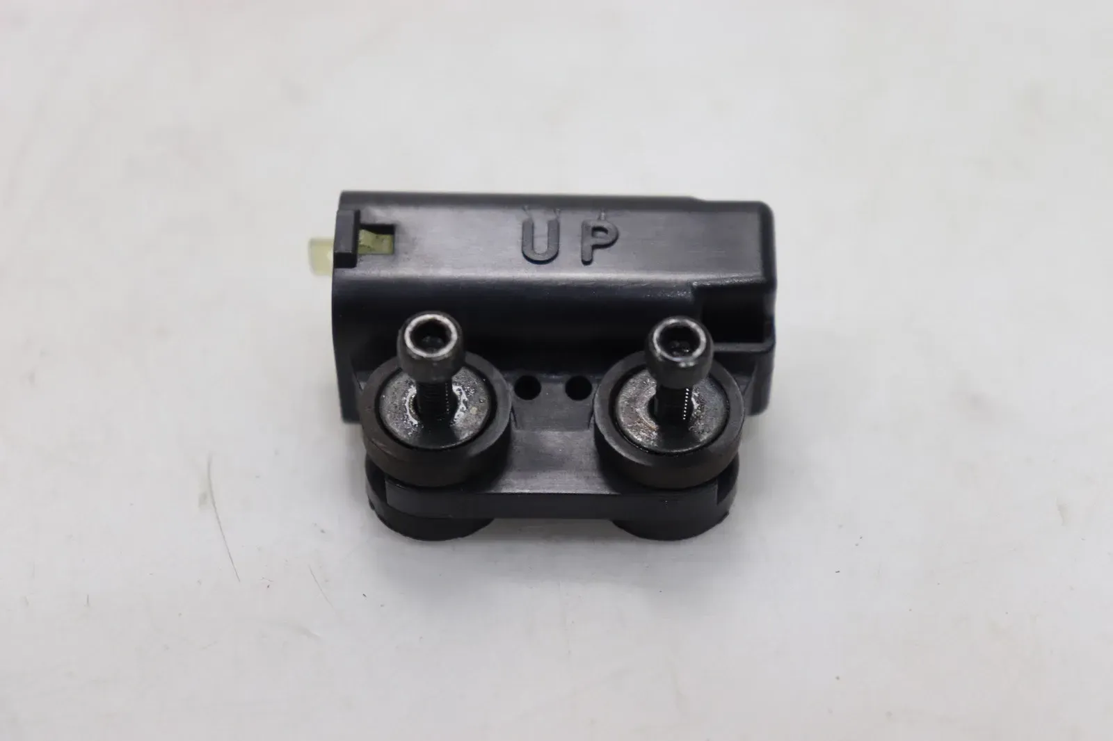 03-20 YAMAHA YZF R6 OEM TIP OVER BANK ANGLE CRASH SENSOR SWITCH