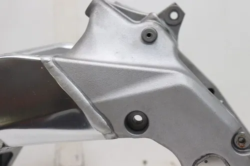 21-24 APRILIA RSV4 FACTORY 1100 OEM MAIN FRAME CHASSIS **5K MILES** ***C***